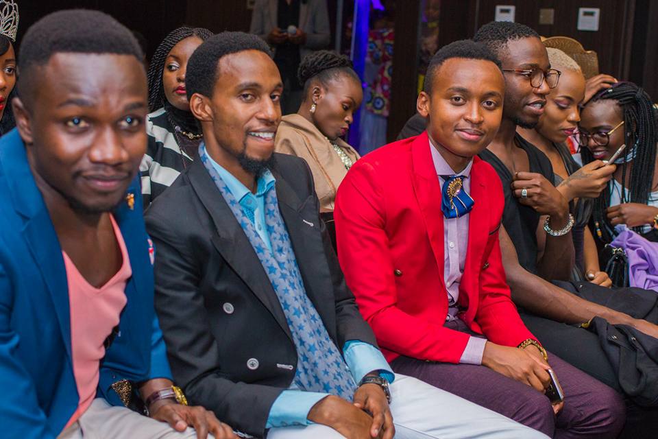 Mtindo Afrika 2017: Award winning fashion stylist and influencer Roger Gitau (center) enjoying the moment at the event. COURTESY: @poweroflens photography