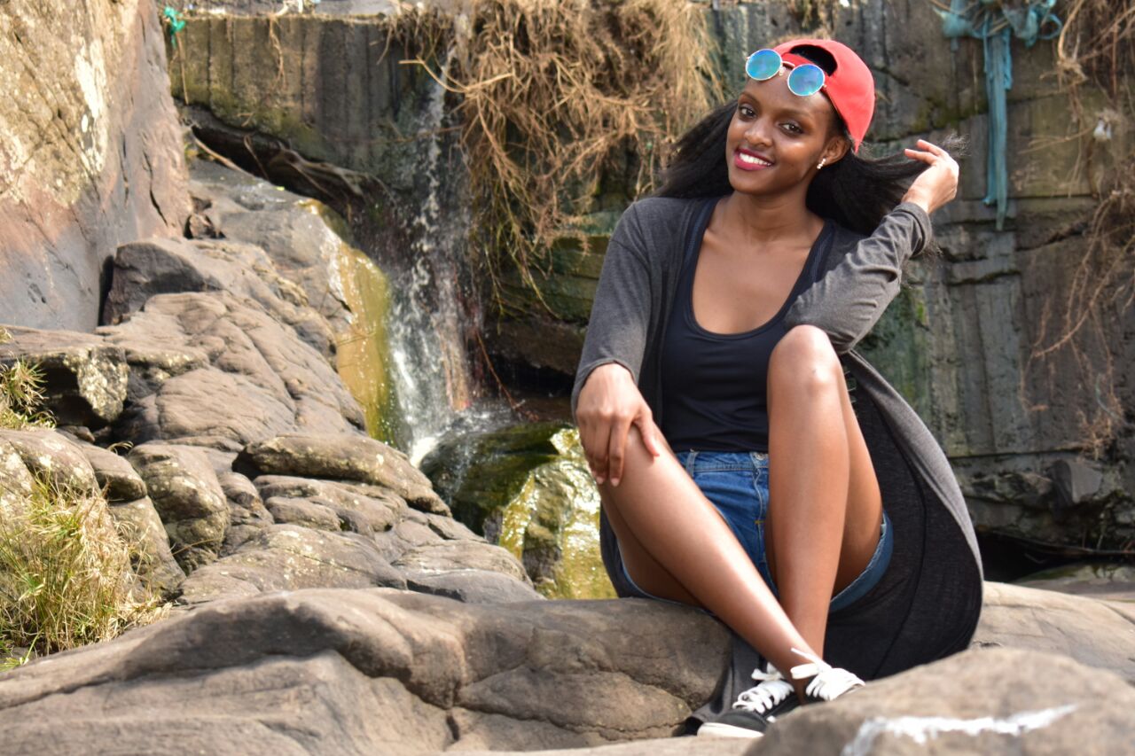 Mercygrace Kavata was a finalist in the Top 20 Under 20 Models competition organized by Fotophreak Magazine