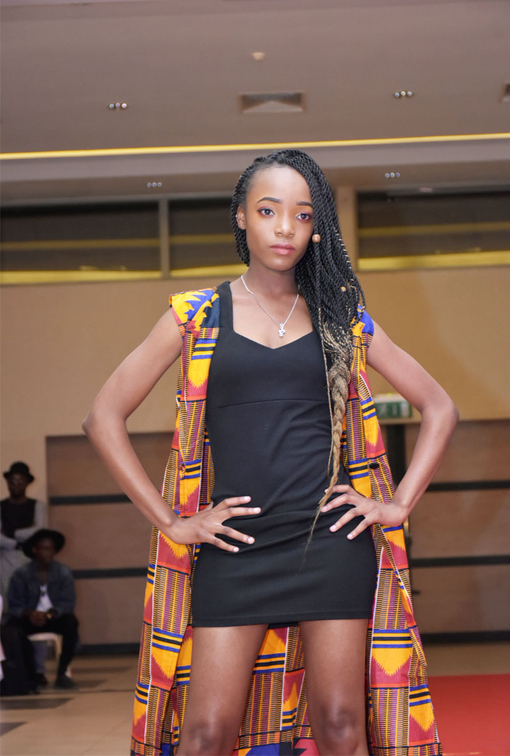 African Fashion Fusion 3: Runway model Bongo Furzana on that Akimbo pose when showcasing one of the designs at the event. 