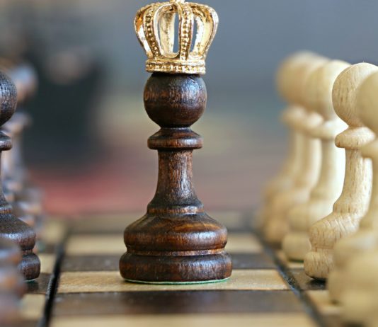 Crown-King-Chess